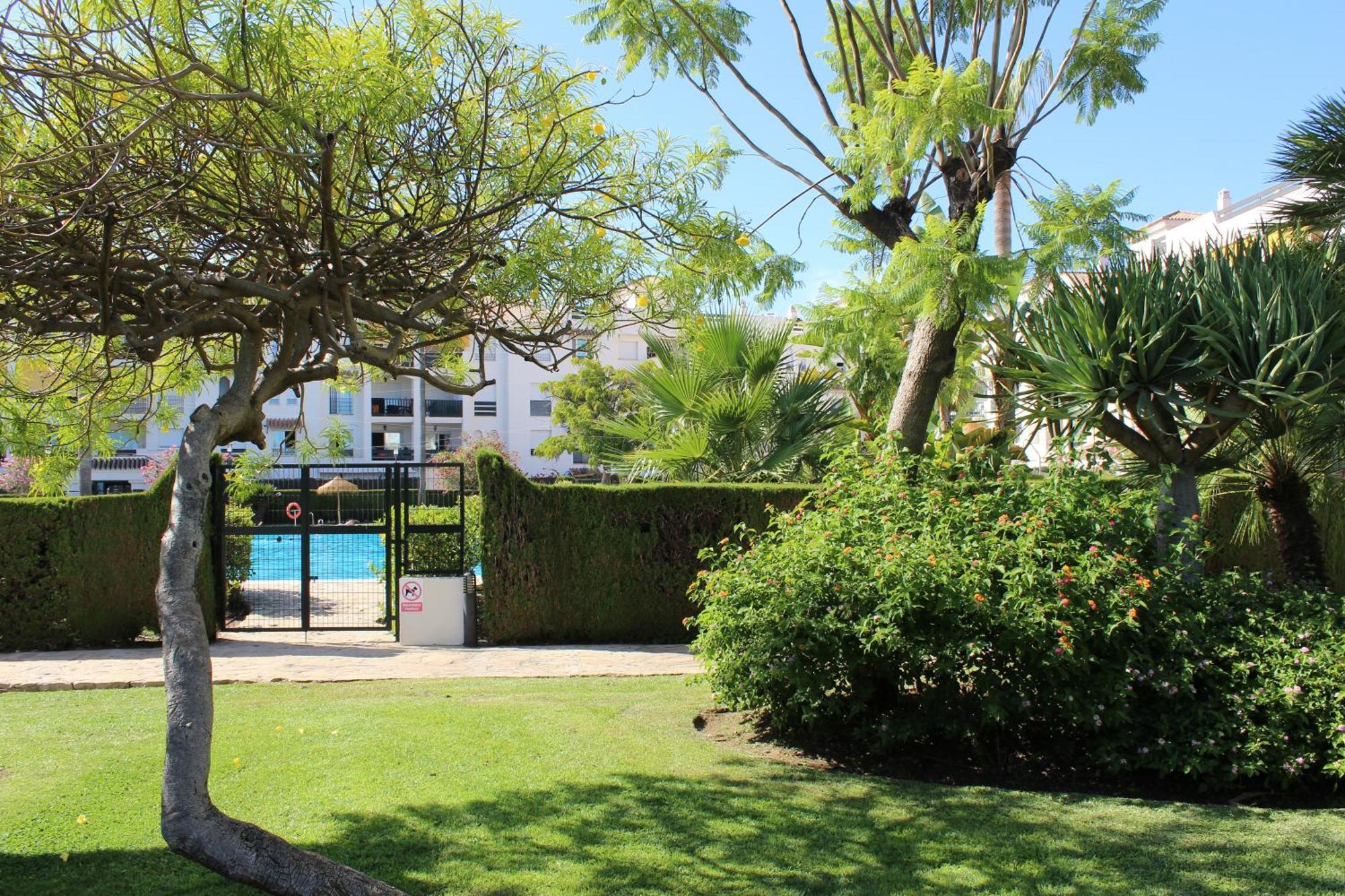 Beach Apartments In Lorcrisur San Pedro Marbella Ngoại thất bức ảnh